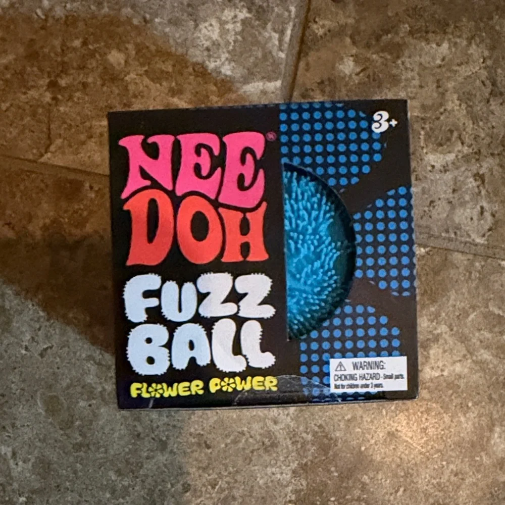NeeDoh Lot. Squeezza, Comor Change (pink), Nice-Sicle, Glitter & Glow, Fuzz Ball